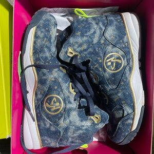 Denim Zumba Sneakers!